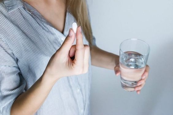 Thuốc là giải pháp chính để điều trị bệnh Gout